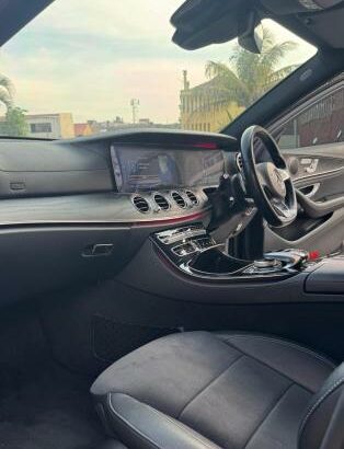 Mercedes Benz E200 AMG PACK