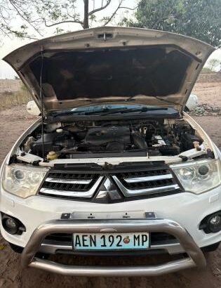 Mitsubishi Pajero Sport 2014 4X4 Diesel