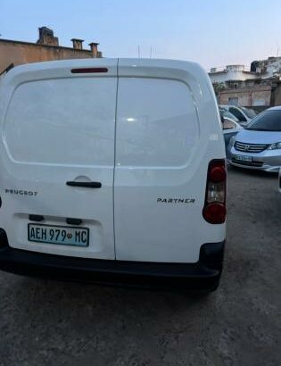 Peogeot Patneer 1.5 Diesel Manual