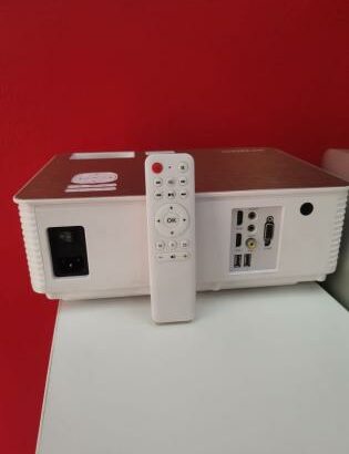 Projetor Ultralink Led FHD 2800 Lumens