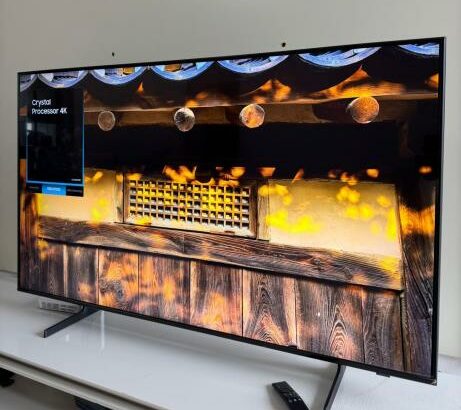 Smart Tv Samsung 55” DU7000 2024 UHD 4K Com Base e Remote