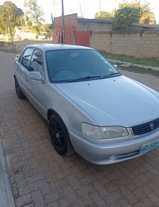 Toyota Corolla Cristal Light bom