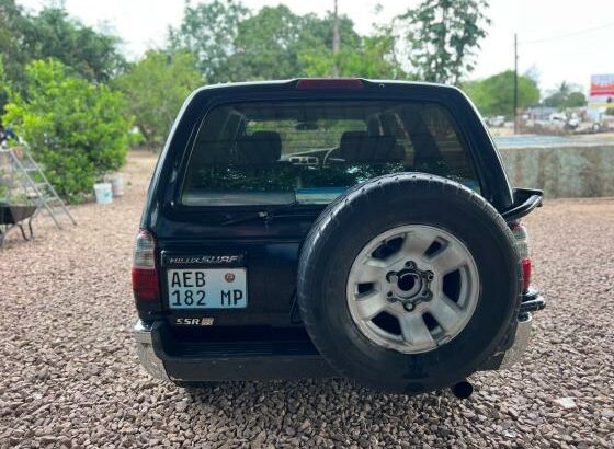 Toyota Hilux Surf 2002 2.7 4X4