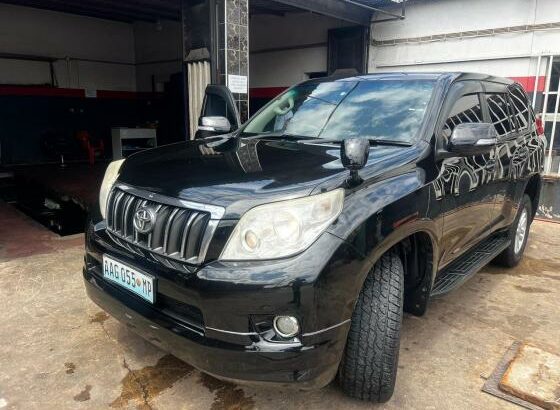 TOYOTA LAND CRUISER PRADO 2010 4X4 2.7Cc-Gasolina