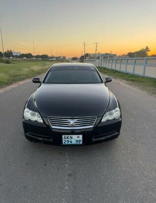 Toyota Mark X Recém importado-370.000,00mt