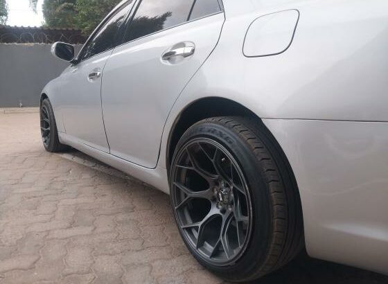 Toyota Mark Z 2.5