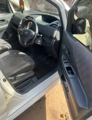 Toyota Ractis 1.5 Singapura