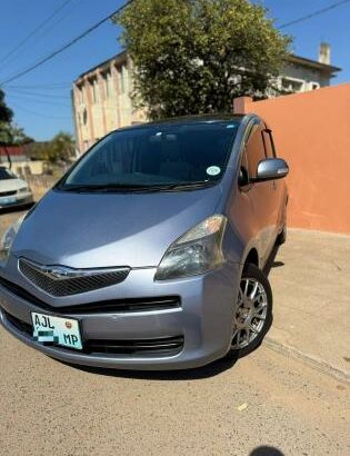 Toyota Ractis Panorâmico 2007 1.5c