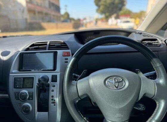 Toyota Ractis Panorâmico 2007 1.5c