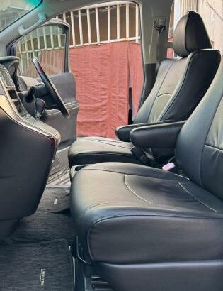 Toyota Vellfire 2009 2.4