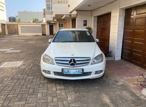 Mercedes-Benz C200 CGi 2009