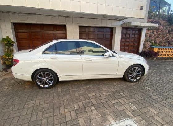 Mercedes-Benz C200 CGi 2009