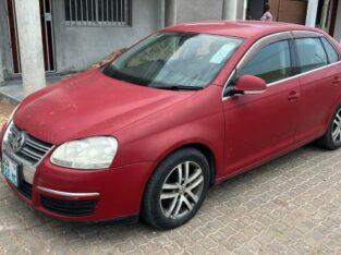 VW JETTA 2.0 TSI