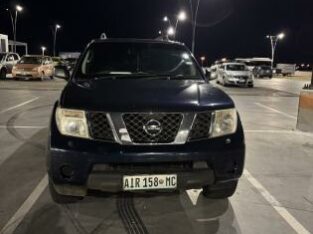 Nissan Pathfinder Sport Automático