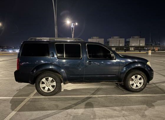 Nissan Pathfinder Sport Automático