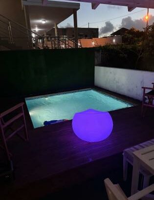 Casa T1 Nova Climatizada com Piscina em Bilene(Tsatsene) Condomínio