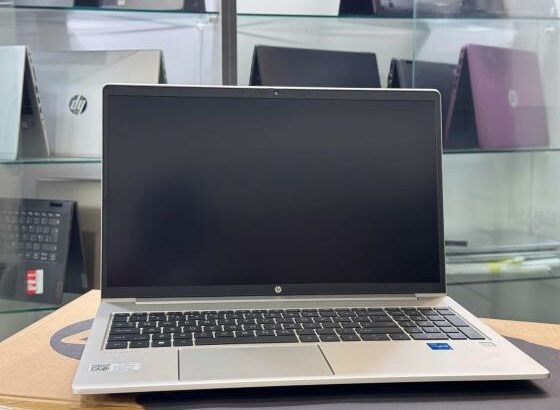 HP ProBook 450 G10 i5 13ª Geração 16GB 512GB SSD SELADO