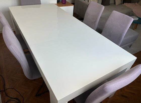 Mesa de Jantar + 6 Cadeiras — Excelente Estado!