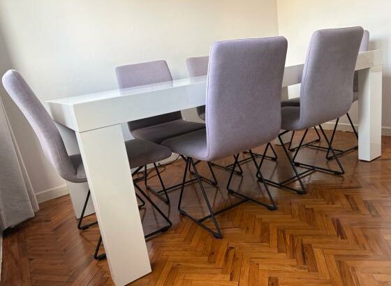 Mesa de Jantar + 6 Cadeiras — Excelente Estado!