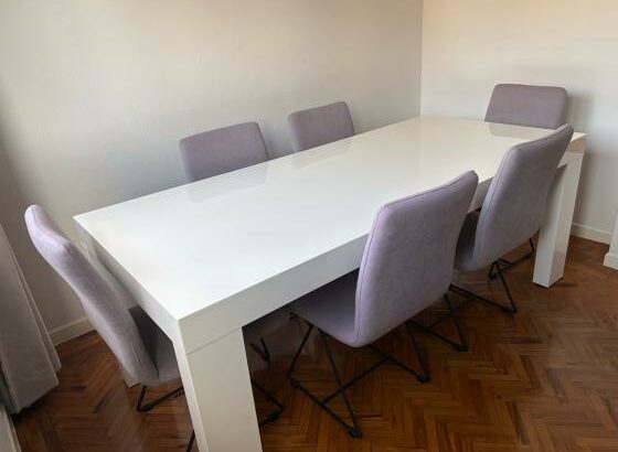 Mesa de Jantar + 6 Cadeiras — Excelente Estado!