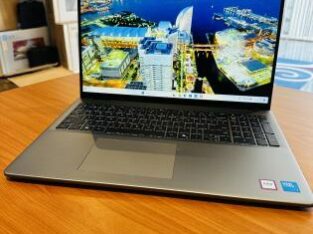 The PowerFull ,Dell vostro 16 5640  intel Core 7 150U (12 CPUs) 1.80GHZ,15 TH GENERATION,16GB DDR5 SDRAM ,SSD 1TB (1000 GB),Windows 11 PRO,LCD  LED Di