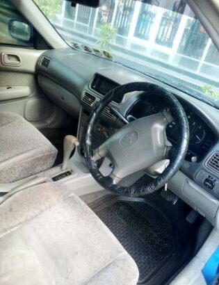 Toyota Corolla Cristal