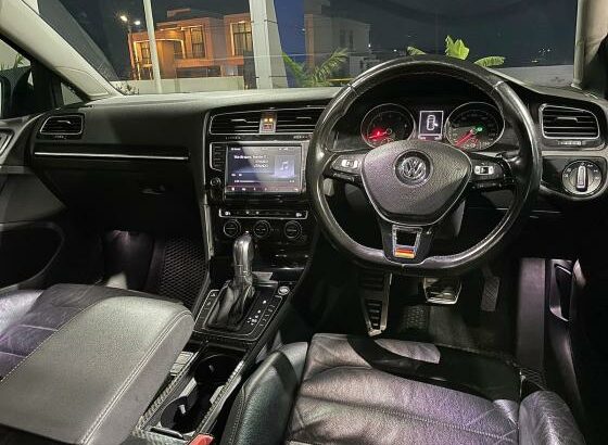 VW GOLF MK7 R-LINE (SINGAPURE) | MODELO 2014 | MOTOR 1.4
