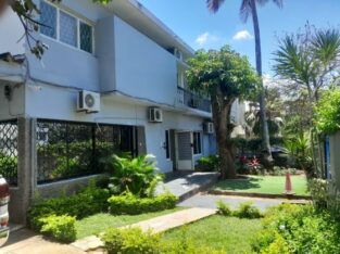 Excelente Moradia T6 na Sommershield 1