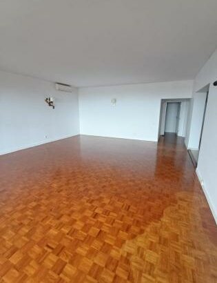 Apartamento T3 espaçoso na Polana