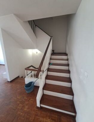 Arrenda se moradia triplex tipo 3 com suite mais 3wc no bairro da coop rua da frança