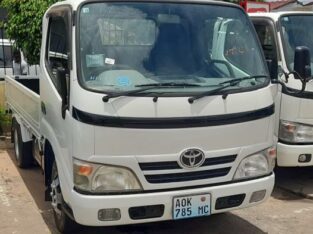 Toyota | Toyoace | Automática | Recém-importada