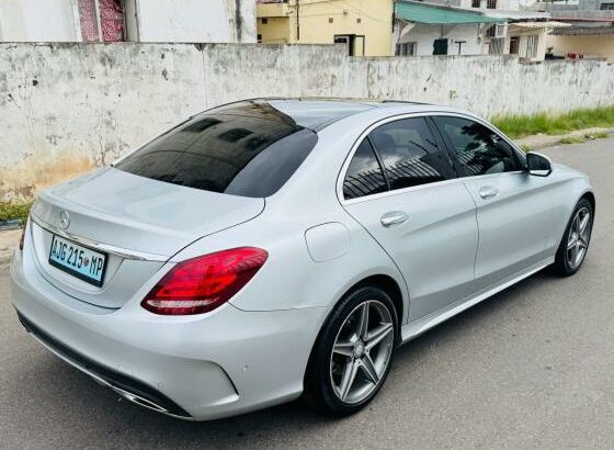 Mercedes-Benz | C200 AMG | 2017 | Automático