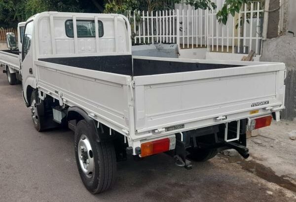 Toyota | Toyoace | 1kd | 4×4 | Recém-importada 🎁