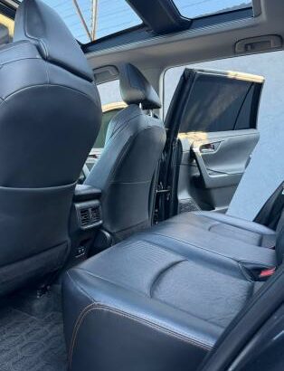 Toyota | RAV4 | 2020 | Automático | 2.5 | 4×4 🎁