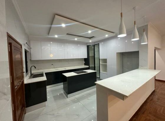 Vende-se este belo apartamento, tipo3 no bairro de laulane