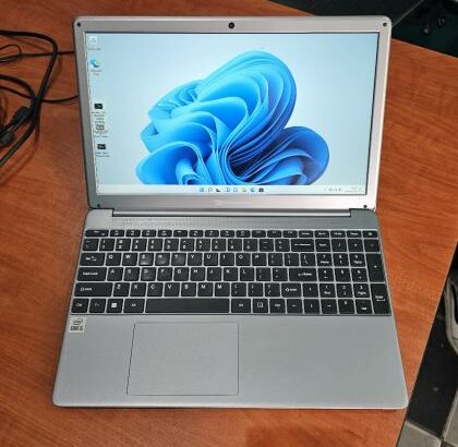 *LAPTOPS Packard Bell* 10th Gen Intel Core i5-1035G1 @ 1.0Ghz (8CPUs) ~1.2GHz Ram 8gb SSD M2 NVm 512gb,
10 unidades disponíveis