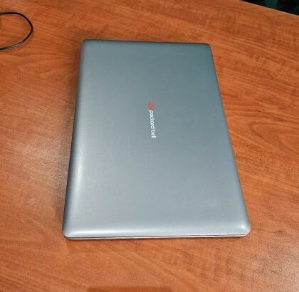 *LAPTOPS Packard Bell* 10th Gen Intel Core i5-1035G1 @ 1.0Ghz (8CPUs) ~1.2GHz Ram 8gb SSD M2 NVm 512gb,
10 unidades disponíveis