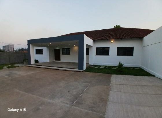 Arrenda-se vivenda, tipo4 na Zona da Dona Alice atrás do Prédio 4life