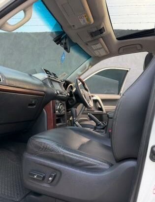 Toyota Land Cruiser Prado 2016 Recém importado