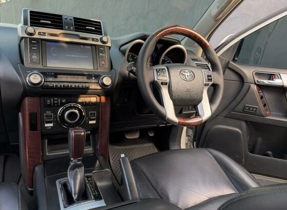 Toyota Land Cruiser Prado 2016 Recém importado