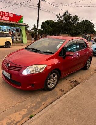 Toyota Auris 2011 Start a botão