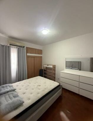 Arrenda- se flat tp3 Mobilada, no bairro central, Rua das Mahotas esquina com AV. Ho Chi Min atrás do Hotel Rovuma, 3º a 65.000 MTS