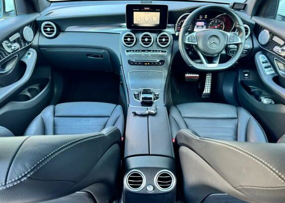 Mercedes GLC250 COUPE RECEM IMPORTADO