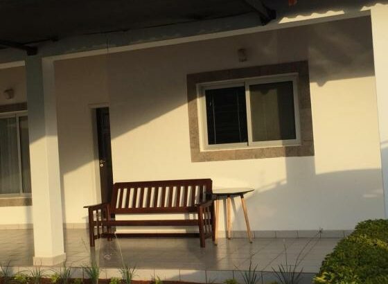 Arrenda-se Moradia independente T3 quartos suíte num condomínio fechado de 19 casas na Matola rio.