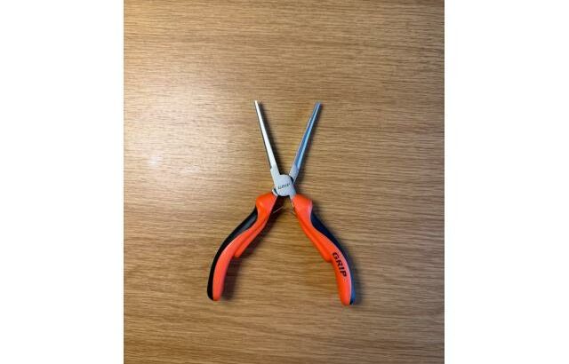 Grip Precision Needle Nose Pliers – 145mm