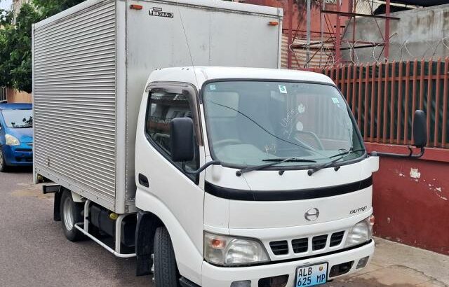 Toyota Hino Dutro Contentor