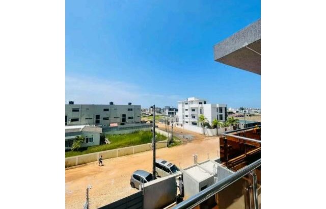 VENDE-SE Belíssima Moradia T6 no Mapulene