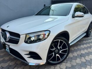 Mercedes GLC250 COUPE RECEM IMPORTADO