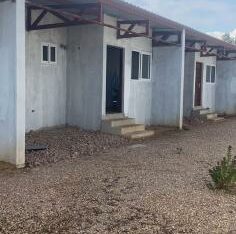 Guest House a Venda – Oportunidade de INVESTIMENTO. Vendo condomínio de 5 casas T2 – Excelente oportunidade para investimento