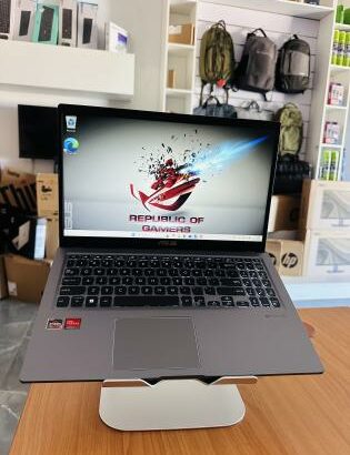 Atenção a Promoção de Dezembro Lap Top Gráfico ,Asus VivoBook X515D Graphical Machine |AMD Ryzen 7 3700U 2.30 GHZ|8 GBDDR4 SDRAM | 512 GB SSD |   Grap